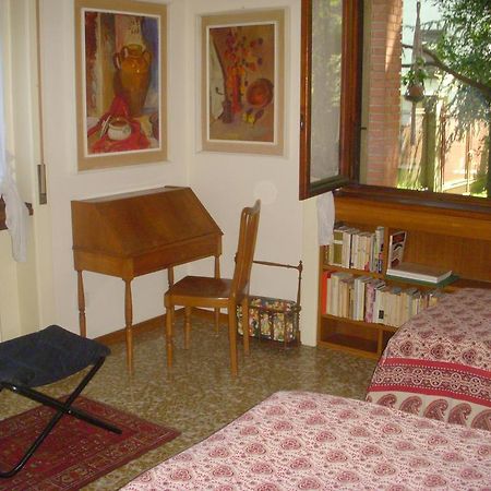 La Casa Creativa Bed and Breakfast Lomnago Esterno foto
