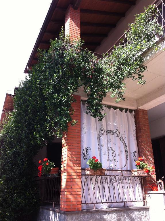 La Casa Creativa Bed and Breakfast Lomnago Camera foto
