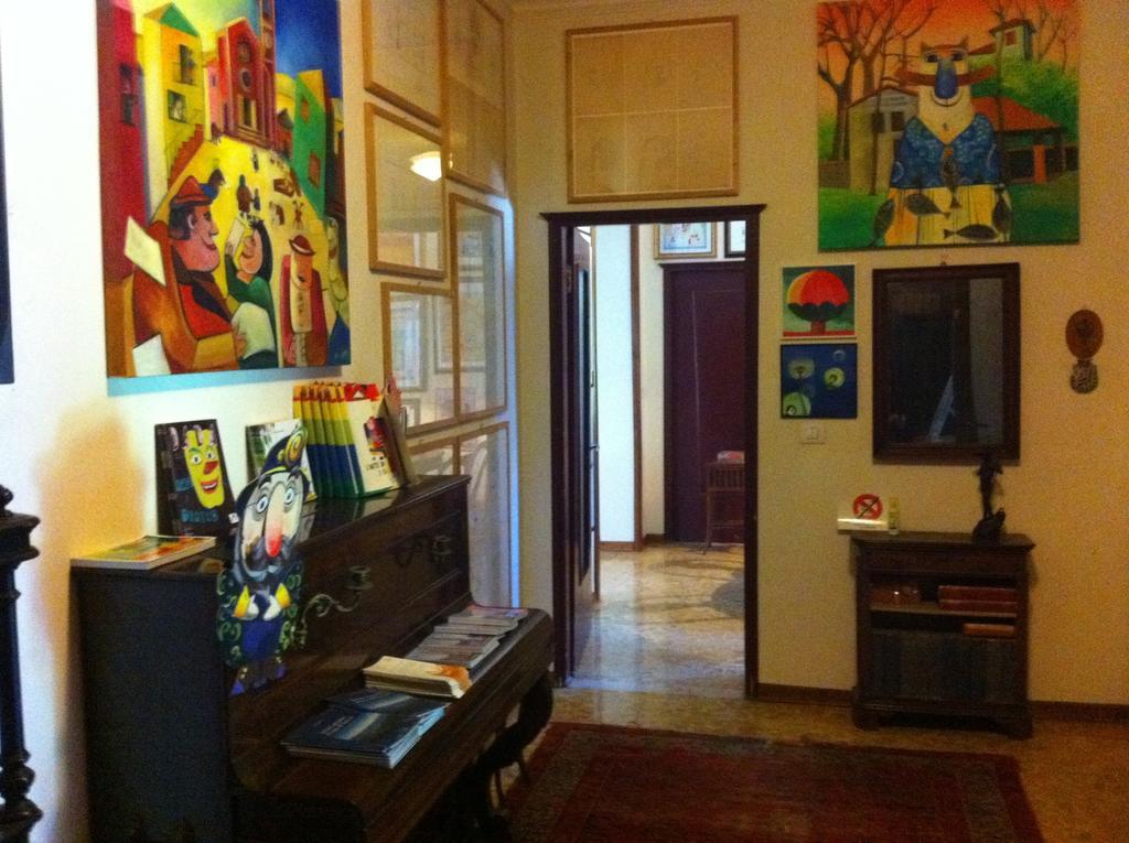 La Casa Creativa Bed and Breakfast Lomnago Camera foto