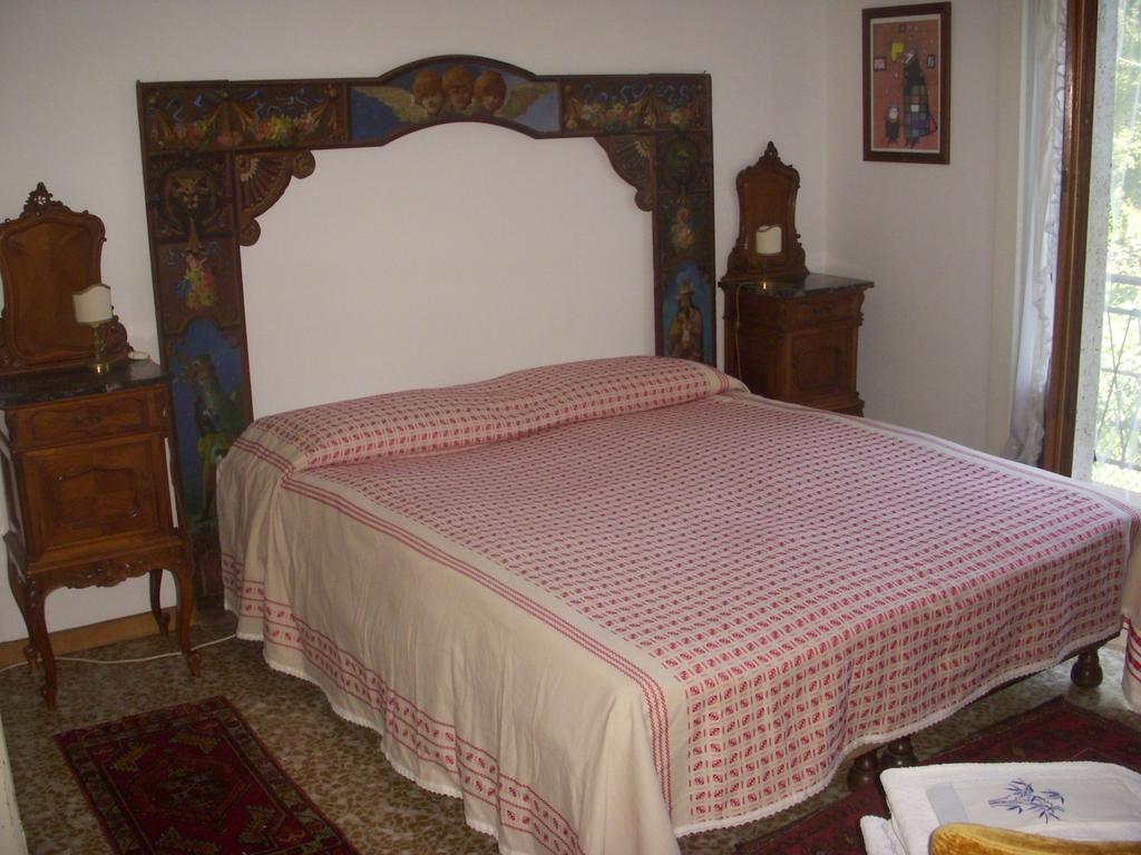 La Casa Creativa Bed and Breakfast Lomnago Esterno foto